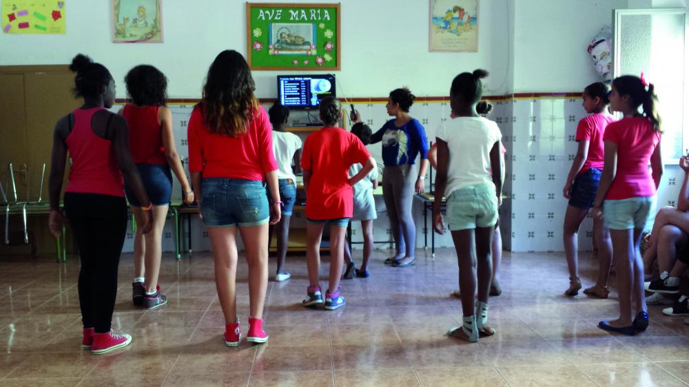 Niñas acogida en la casa hogar de la Divina Infantita