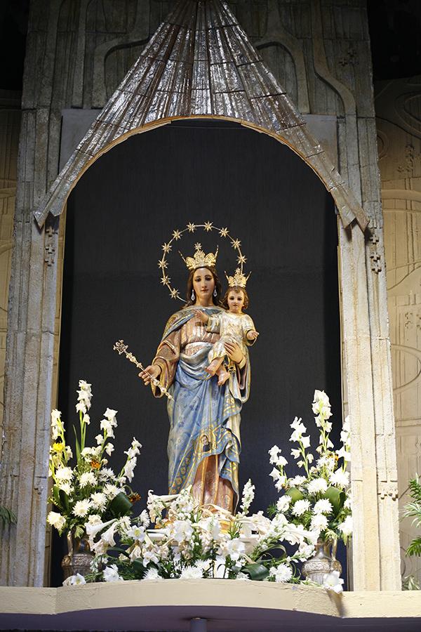 María Auxiliadora recorre las calles de Capuchinos