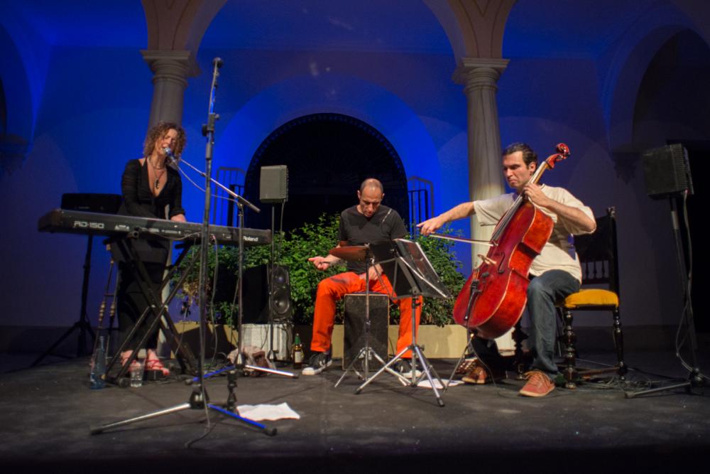 Olga Román: «la música tiene la llave para entrar si pedir permiso»