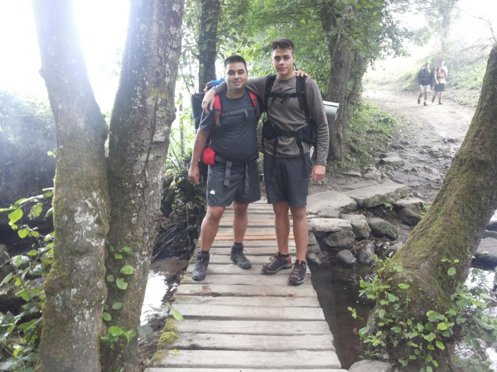 El Seminario Menor abraza al Apóstol