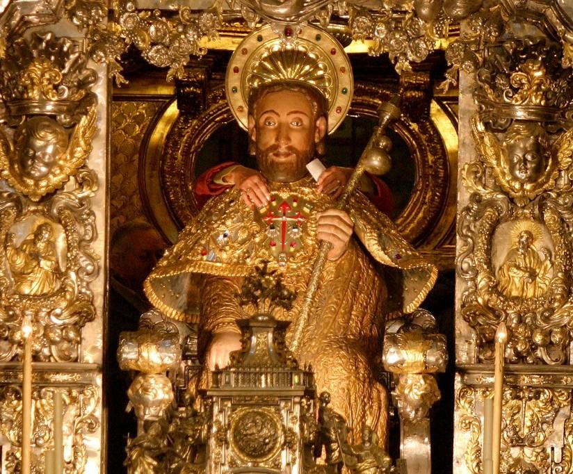 El Seminario Menor abraza al Apóstol