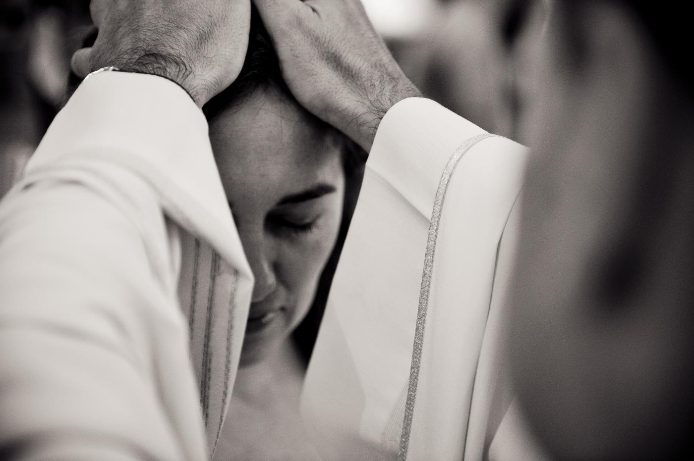 Una embarazada recibe la bendición en 2013