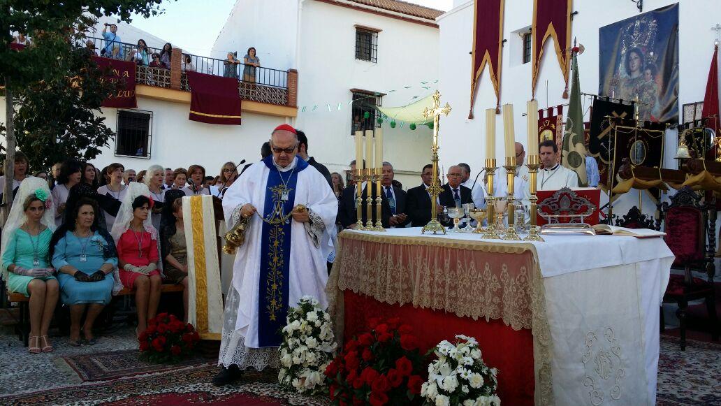 Alfarnate vive un día histórico con su Virgen de Monsalud