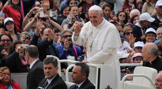 El Papa presidirá la apertura del Sínodo de la Familia