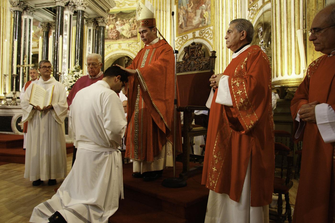 Ceremonia de la ordenación de diáconos