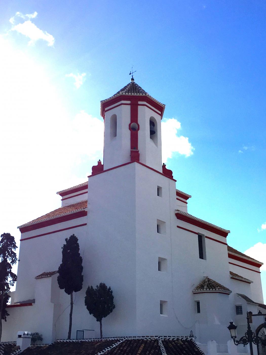 Alozaina recupera su templo parroquial