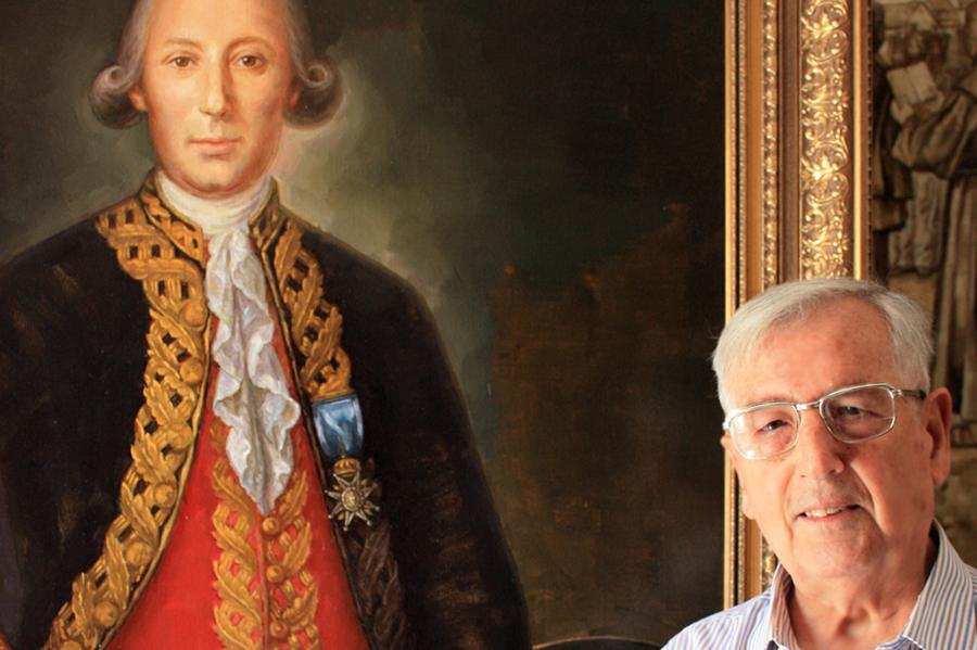 Se presenta en el Capitolio la obra de Carlos Monserrate