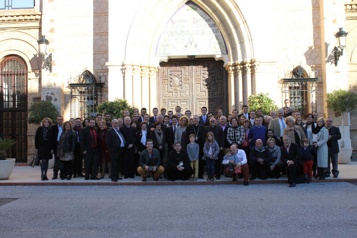 Foto de familia de los participantes en la fiesta de la Inmaculada del Seminario