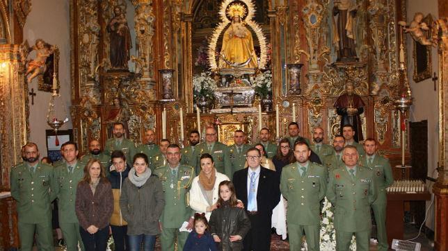 La legión se despide de la patrona de Ronda antes de viajar a Irak