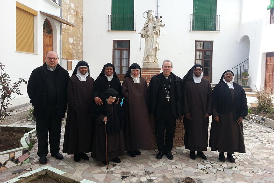 Los carmelos de la Diócesis reciben al obispo