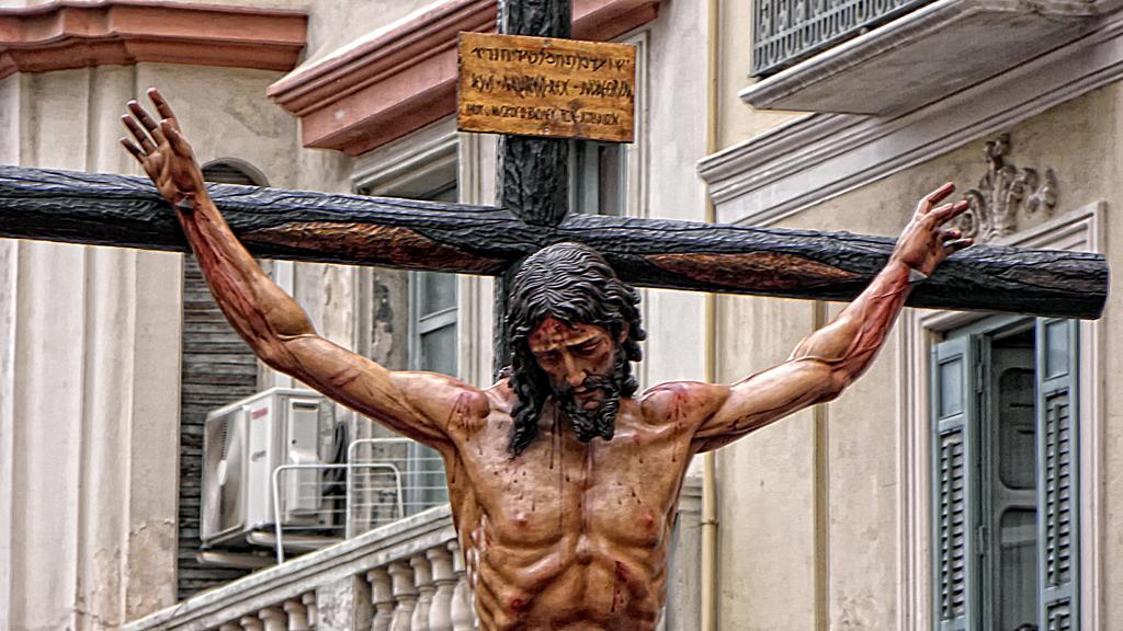 Vía Crucis, un mensaje de salvación por Rafael Gil