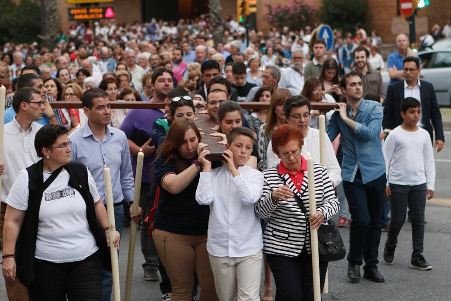 Un millar de malagueños ora por los emigrantes