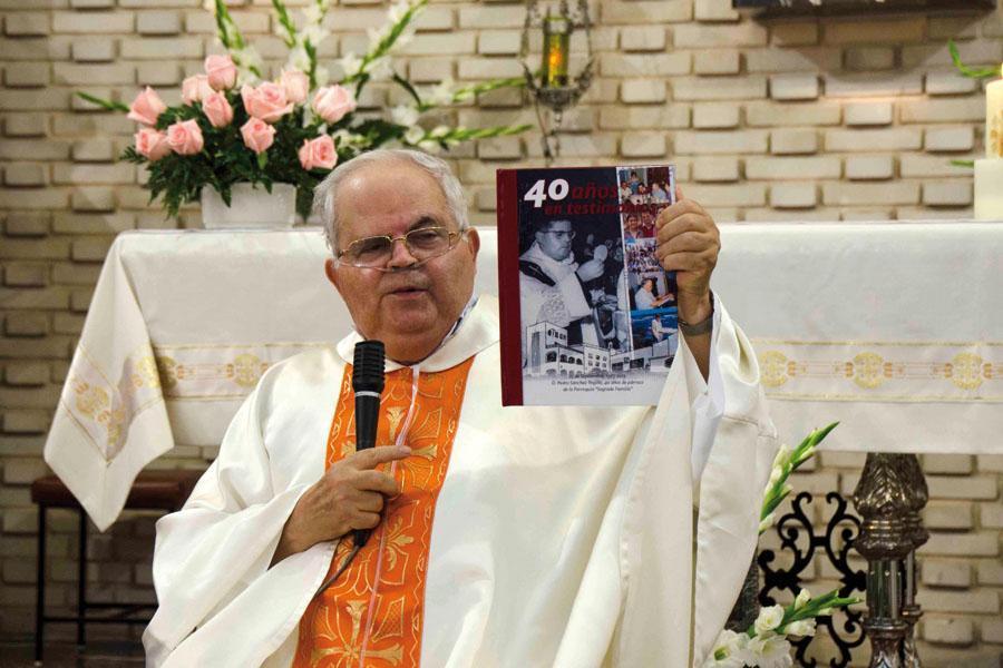 Eucaristía por Pedro Sánchez Trujillo