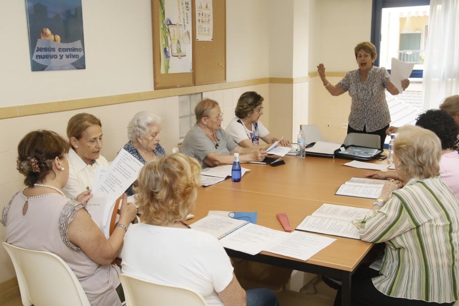 Participantes en los distintos talleres del centro