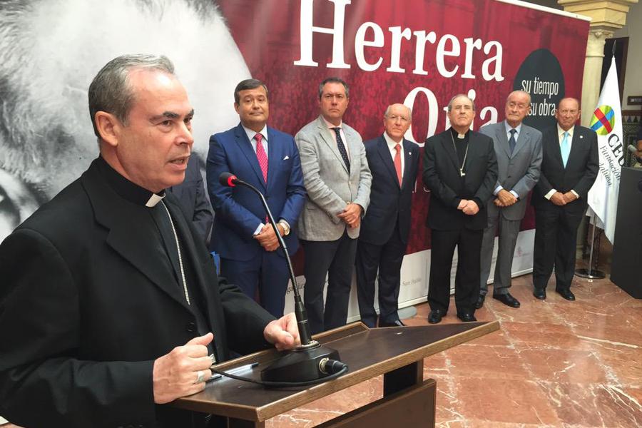 Inaugurada la exposición sobre el Cardenal Herrera Oria