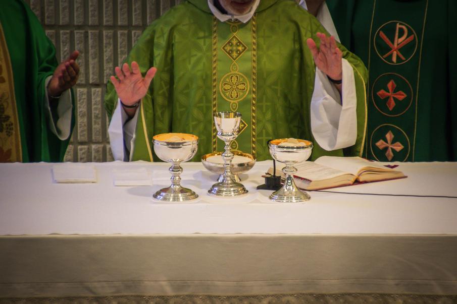 Eucaristía de toma de posesión del nuevo párroco de San Miguel