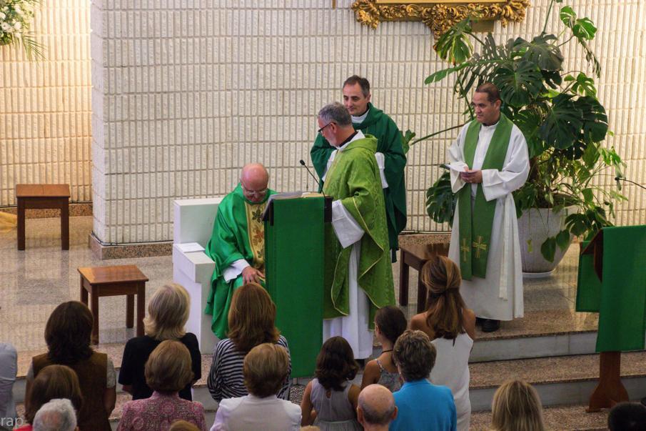 Eucaristía de toma de posesión del nuevo párroco de San Miguel