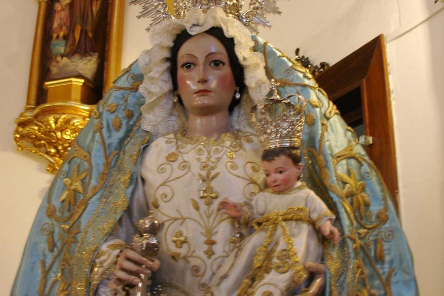 El Palo celebra la Virgen del Rosario