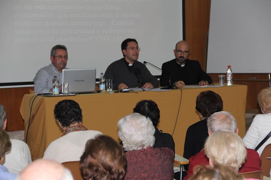 Ponencia de Francisco Castro en las "Jornadas de Formación de Laicos"