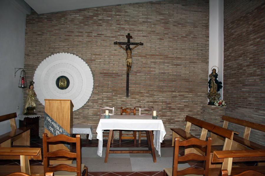 La parroquia Santo Ángel celebra Todos los Santos rezando