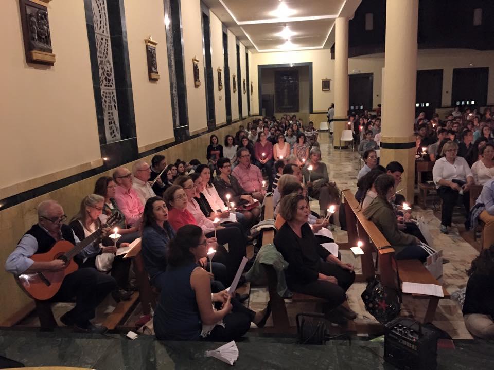 Adoremus estilo "Taizé" celebrado en la parroquia de la Amargura