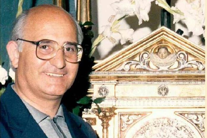 Biografía sobre el sacerdote José Antonio Romero