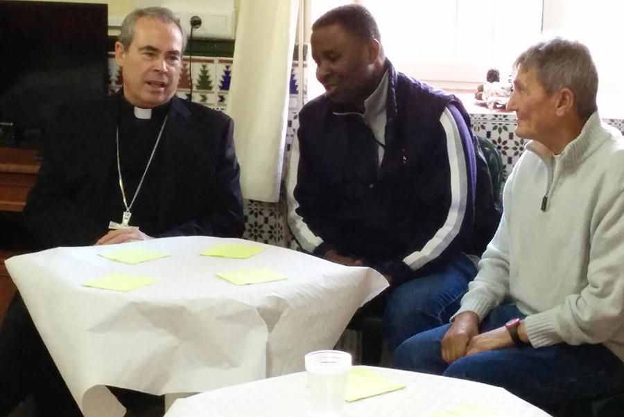 El obispo se acerca a las periferias