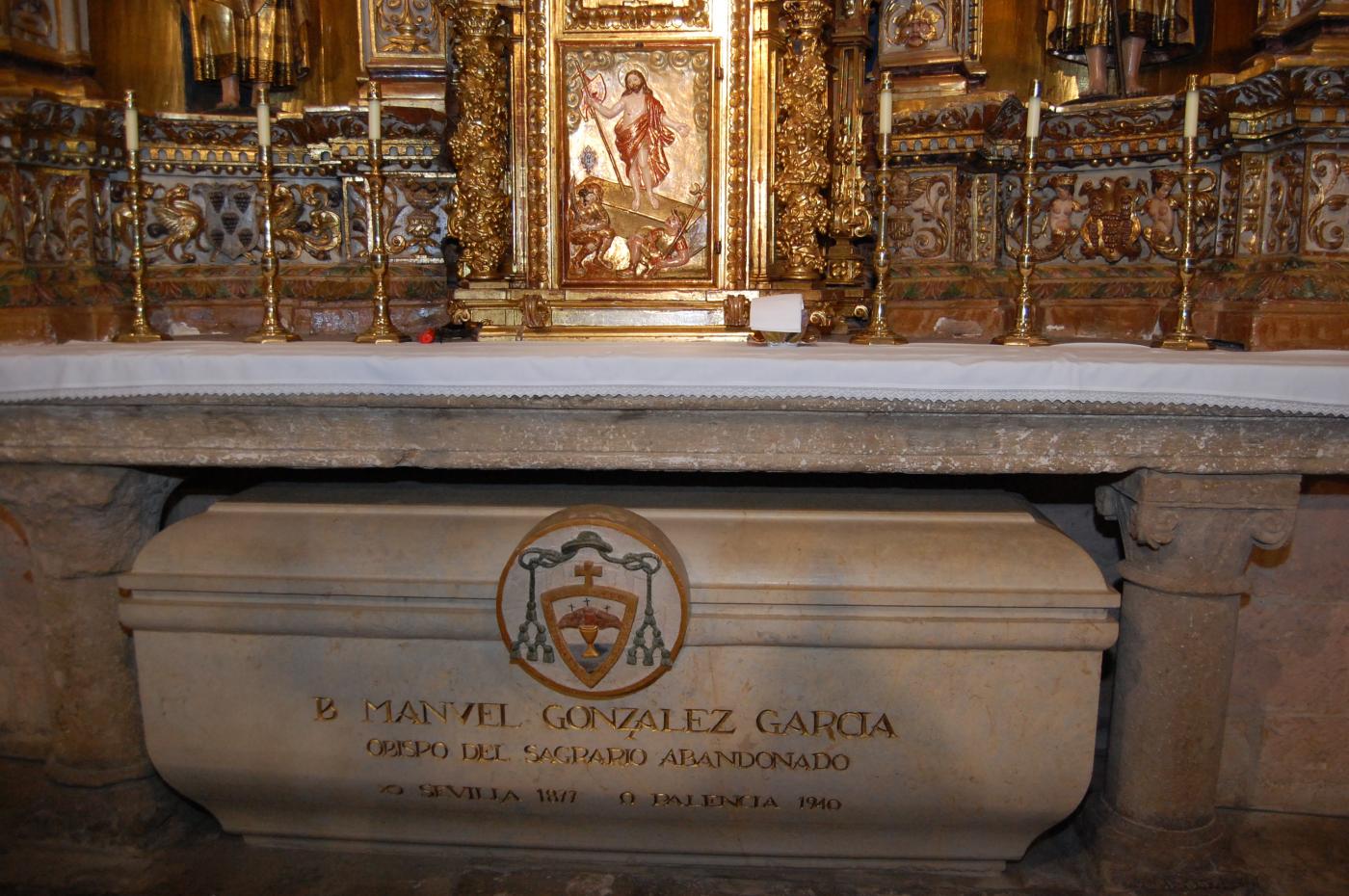 Tumba del próximo santo D. Manuel González, en la Catedral de Palencia