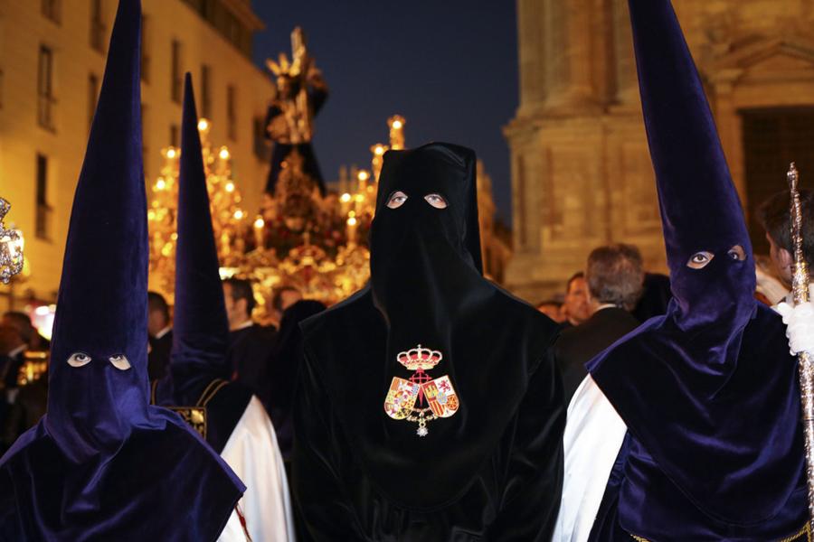 Saludo del Obispo en la liberación del preso (Plaza del Obispo-Málaga)
