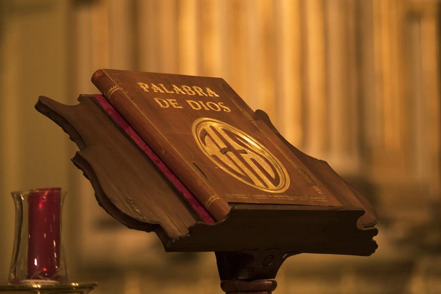 Via Crucis en la Catedral de Málaga