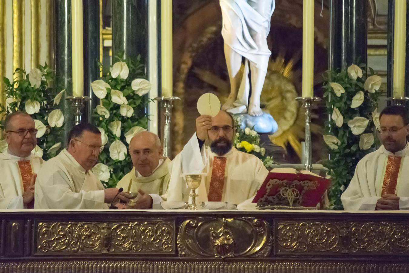 La Eucaristía fue presidida por el arcipreste, Antonio J. Sosa. FOTO: A. SERRANO
