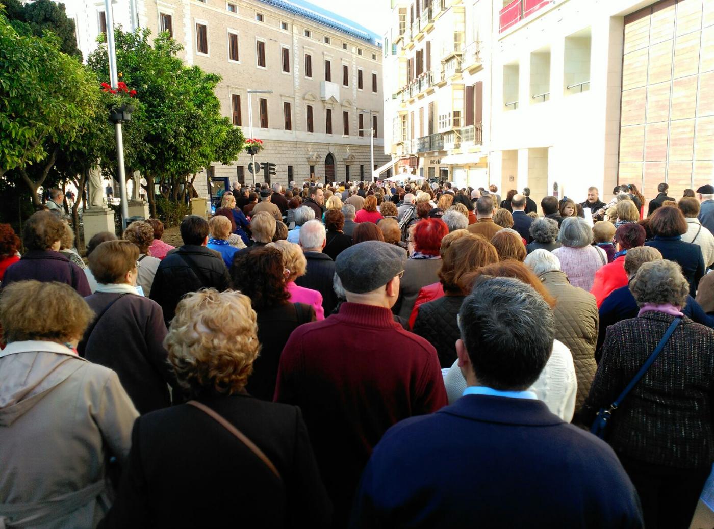 Peregrinos en Calle Alcazabilla