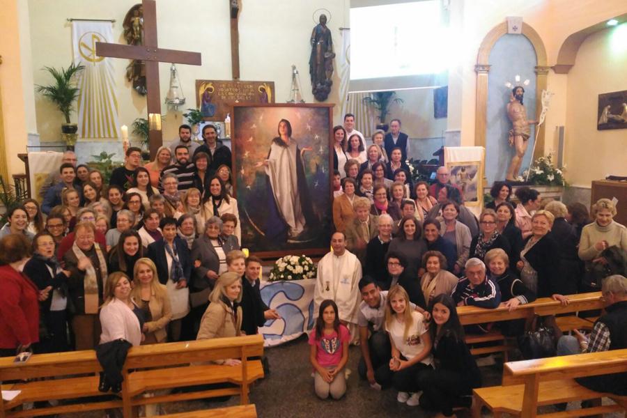 Vigilia de oración en la parroquia de Los Boliches, ante el Icono de la Inmaculada Joven