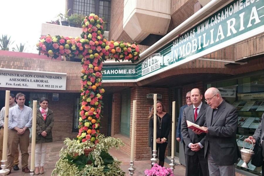Bendición de la Cruz de Mayo organizada por SAVITUR 