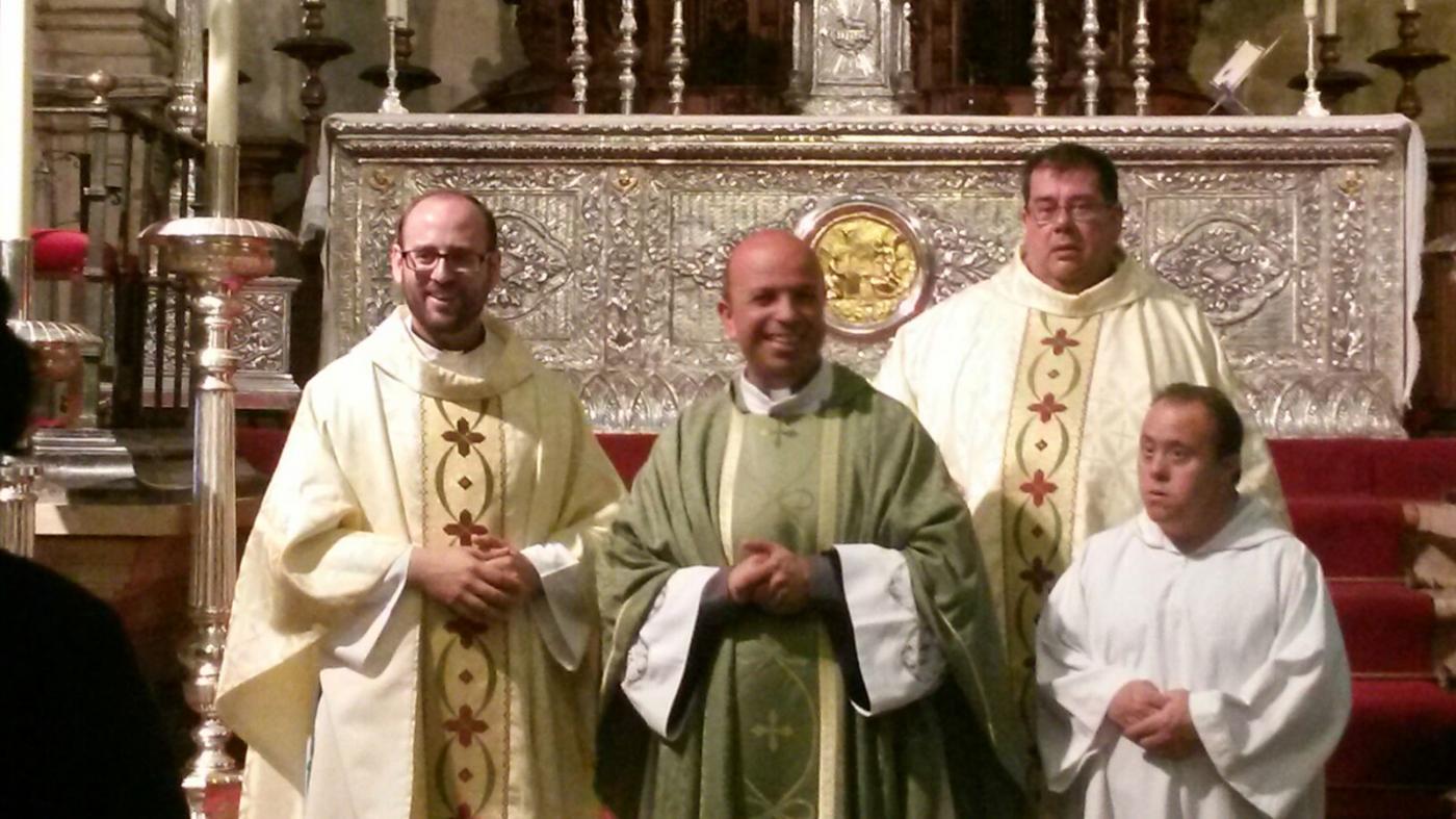 Peregrinación de pueblos de la Serranía, ganando el Jubileo en la colegiata Santa María La Mayor, de Ronda, en junio de 2016