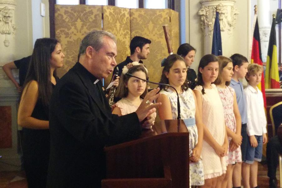 Presentación de "Málaga canta con Frisina" en el Ayuntamiento de Málaga, en junio de 2016