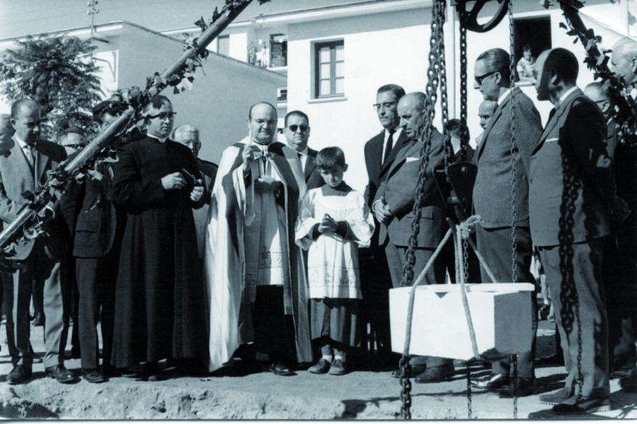 Colocación de la Primera Piedra del Colegio Espíritu Santo de Málaga
