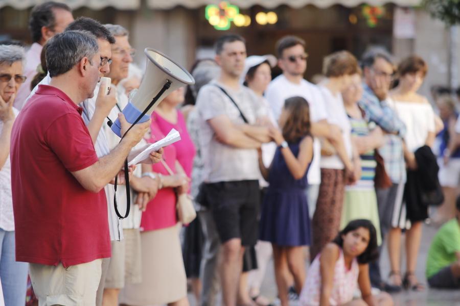 Círculo del silencio de julio en la Plaza de la Constitución