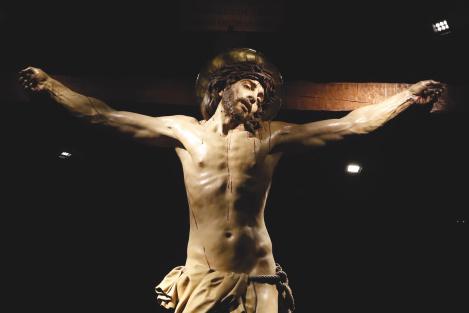 Detalle del Crucificado de la Misericordia de J.Mª Ruis Montes