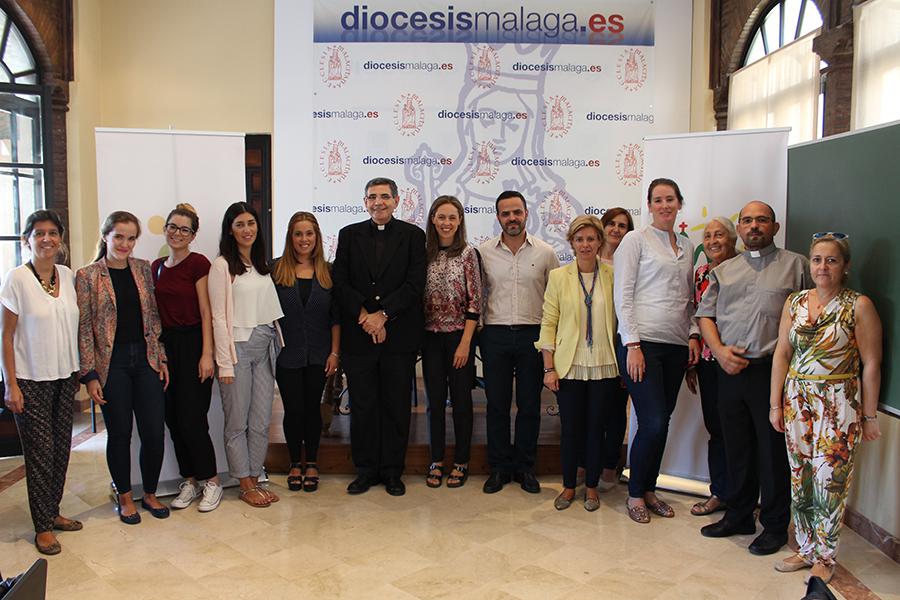 Foovy quiere llegar a las parroquias