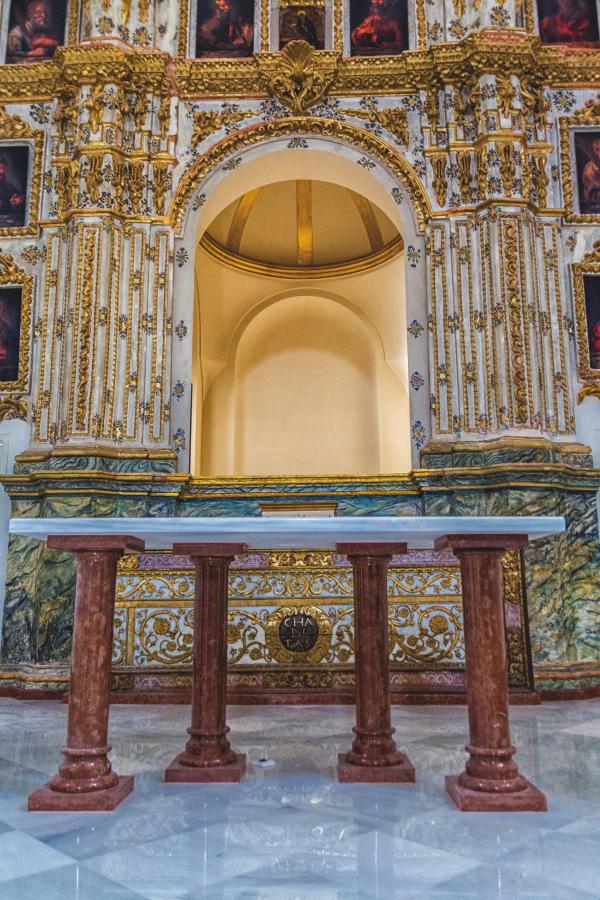 Nueva mesa de altar a consagrar en la iglesia de la Victoria de Archidona