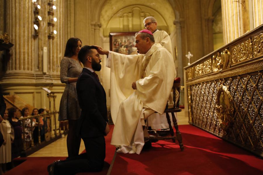Los fieles que lo deseen podrán confirmarse en la Catedral de manos del Sr. Obispo