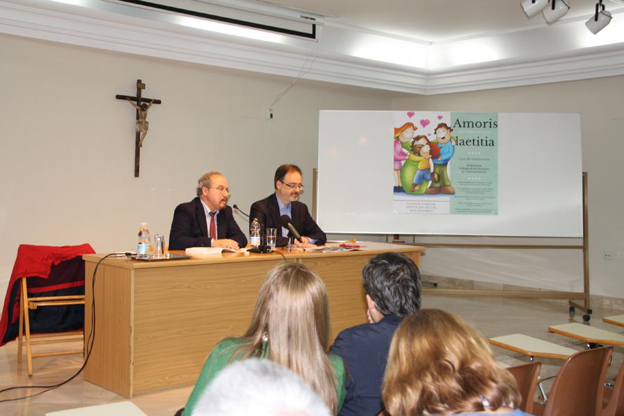 Conferencia del profesor Fernando Vidal en el ciclo sobre "Amoris laetitia"