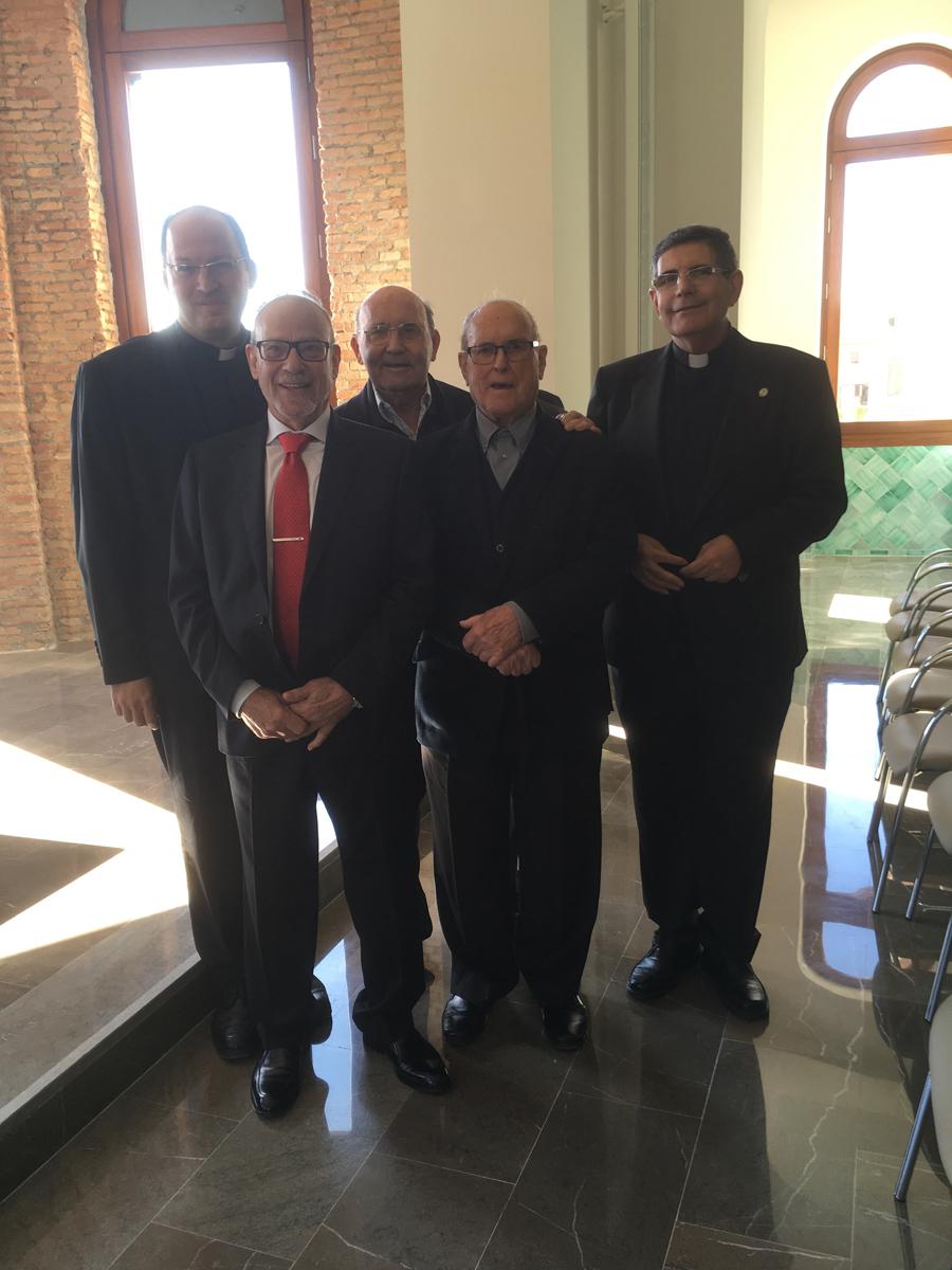 Los cinco últimos ecónomos de la Diócesis: Francisco Ruiz Fernández (88-91), Francisco García Mota (91-92), José A. Sánchez Herrera (92-2006), Luis López de Sebastián (2001-2016) y Guillermo Tejero (en la actualidad) 