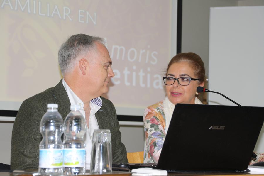 Conferencia de Ramón Acosta en el ciclo sobre "Amoris laetitia"