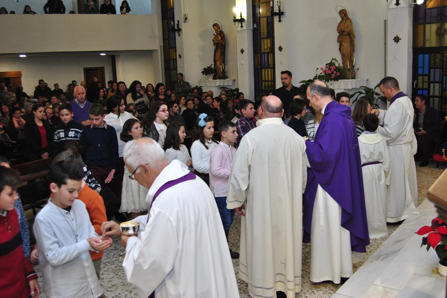 Confirmaciones en la parroquia de San Sebastián, en Coín