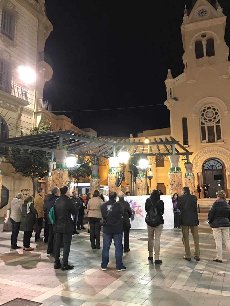 Círculo del Silencio en la Plaza Sagrado Corazón de Melilla //C. RUBIALES