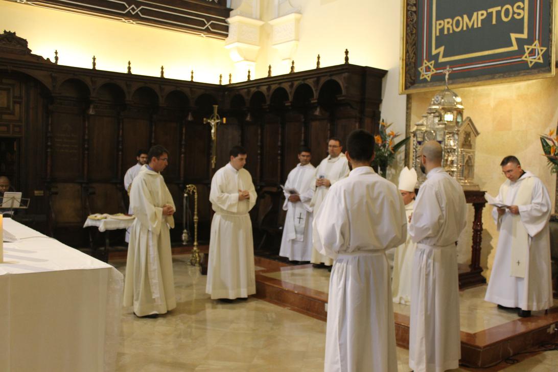 Rito de admisión de los seminaristas en el encuentro con el presbiterio