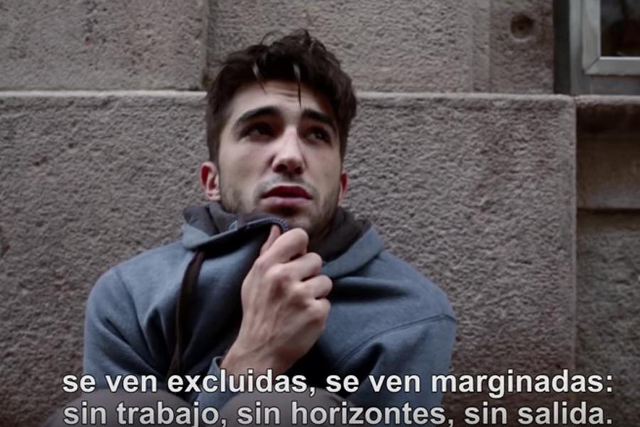 Por aquellos que están agobiados, los pobres, los refugiados...