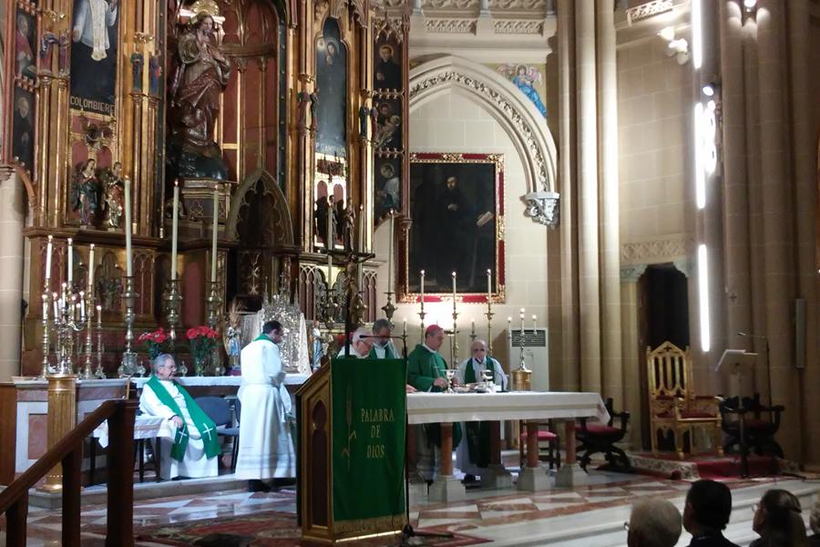 Misa de acción de gracias por el P. Arnáiz // MISIONERAS DE LAS DOCTRINAS RURALES
